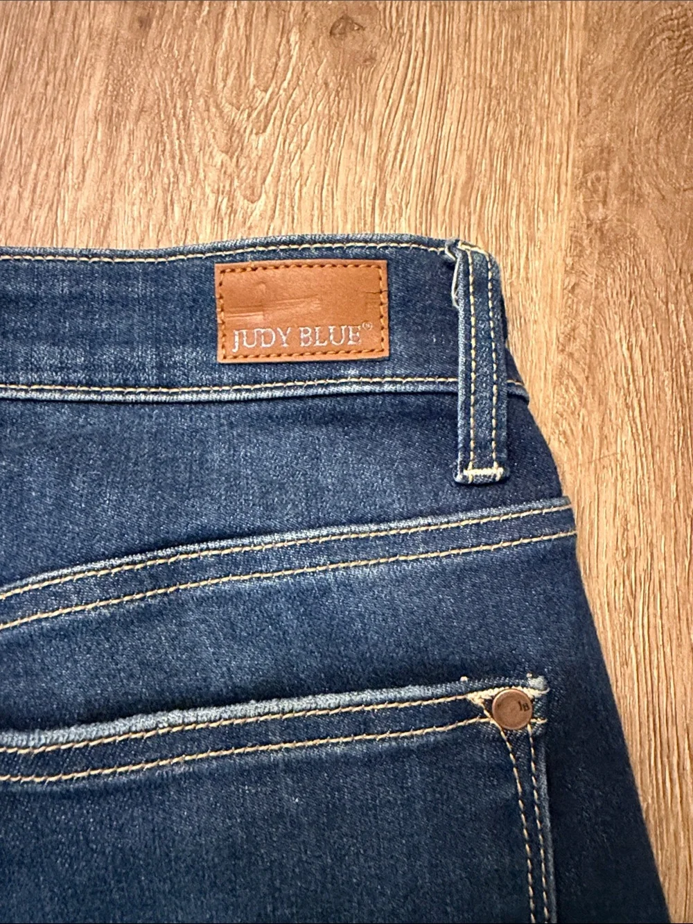 Judy Blue Mid Rise Classic Flare Jeans Size 7/28 Dark Wash Stretch Denim JB88262